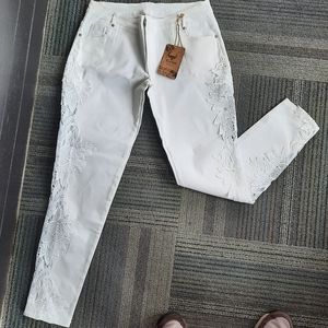 NWT Tian Guo Ivory Lace Jeans sz L16